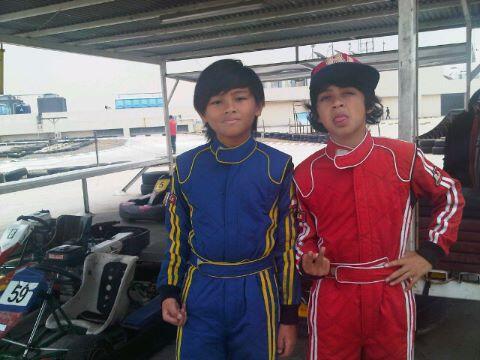 desy_bm's tweet photo. #AlBasEdition @bastiansteel @AlvaroMaldini1 ♥ *1 http://t.co/LVmz5kTL6B