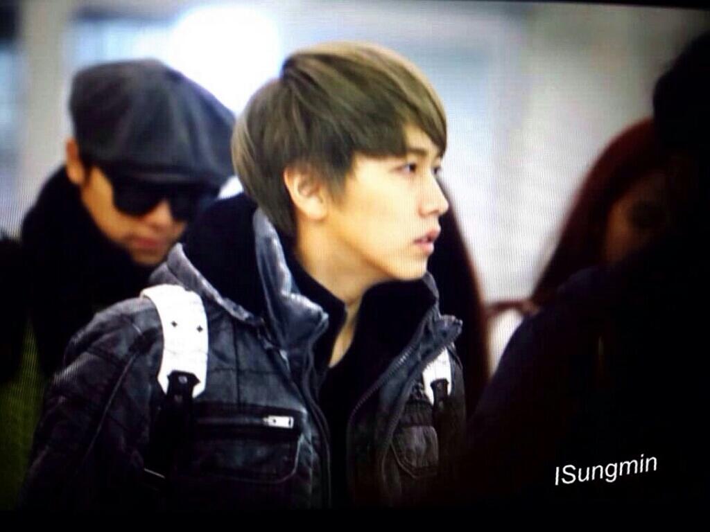 BZBU9e_CYAAmuIY.jpg:large