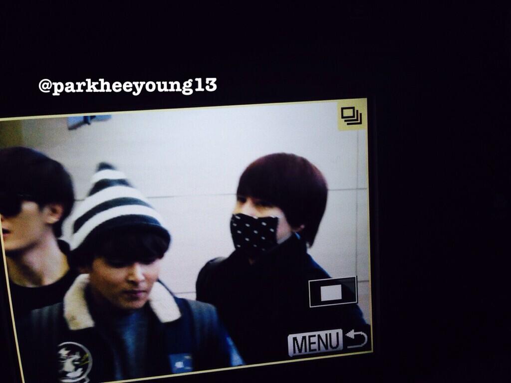 BZBdLjUCQAAhjb7.jpg:large