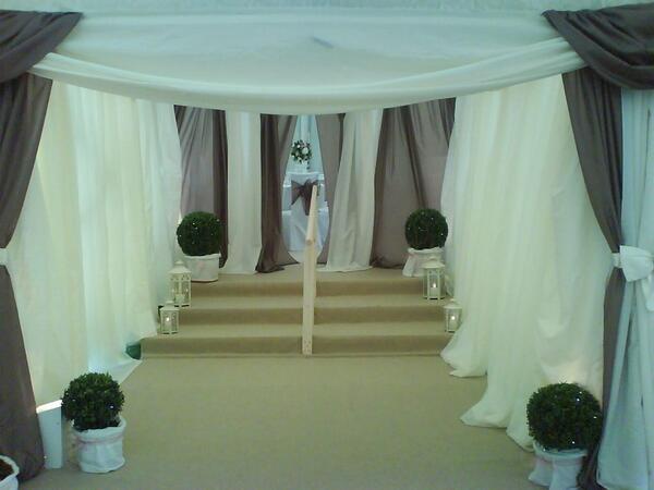 YmlMarquees's tweet photo. Our team is able to plan and build bespoke features to suite your site or venue. http://t.co/aSsu1dMHsL