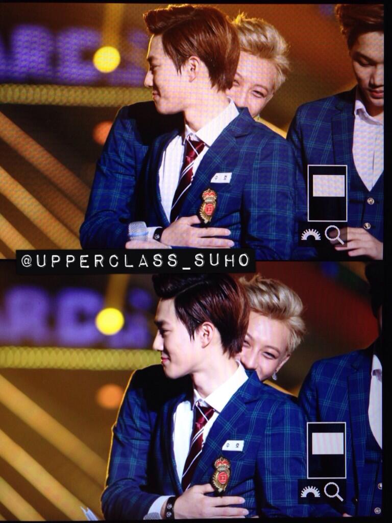 BZC4JNtCYAA90-x.jpg:large