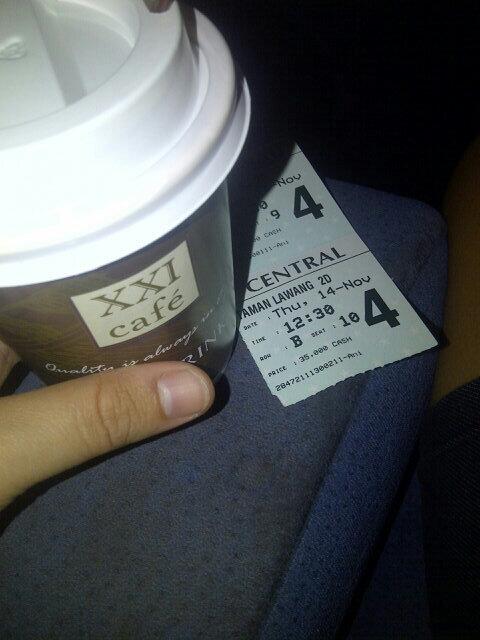 Biandabie's tweet photo. Nonton @TamanLawang Чªή9 maen siiii bebeb @dahsyatnyaolga unyuuu♥ http://t.co/avt4NXUESv