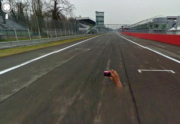 chaoticprank's tweet photo. CARRETERAS SACANDOSE FOTOS "PAL" TUENTI. http://t.co/xiwmrvqnSh
