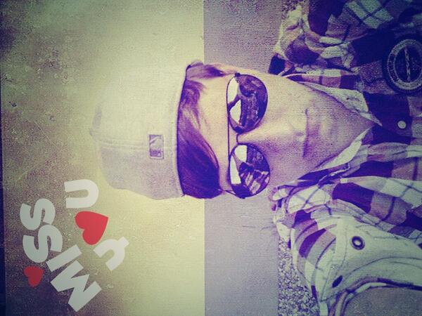 DemelMax's tweet image. 