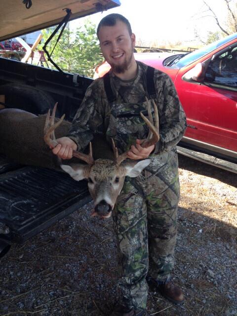 coltonroberts3's tweet photo. Nap time little deer #byebye http://t.co/lW21USstLM