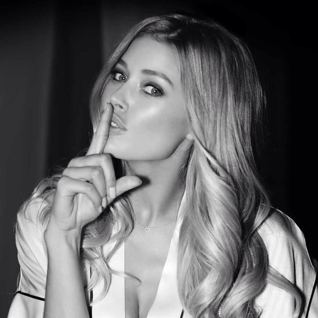 BZCi_mVCAAAONI4.jpg:large