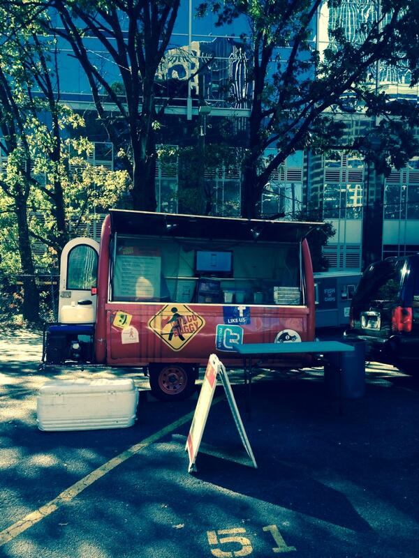 We are back at 12th street!! It's been too long. Come get your taco fix...