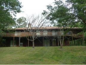 woodsellbranson's tweet photo. Great Lake front home on 8 acres on #tablerocklakehome http://t.co/UYKIlpqNbH http://t.co/SWF19HnZKb
