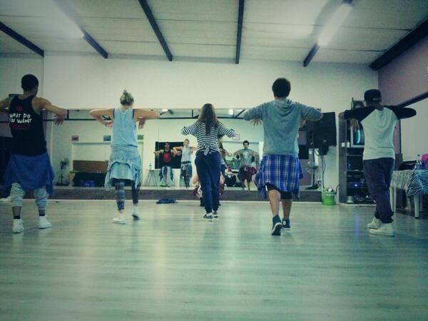 DEVLOVE_CREW's tweet image. Devlove practice :)