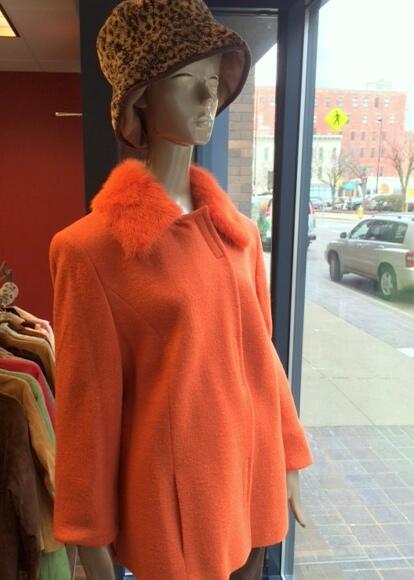 Portaluca2's tweet image. Find your #statementcoat at #4thstreetboutque. Check out this fabulous find. #shop4thstreetboutque