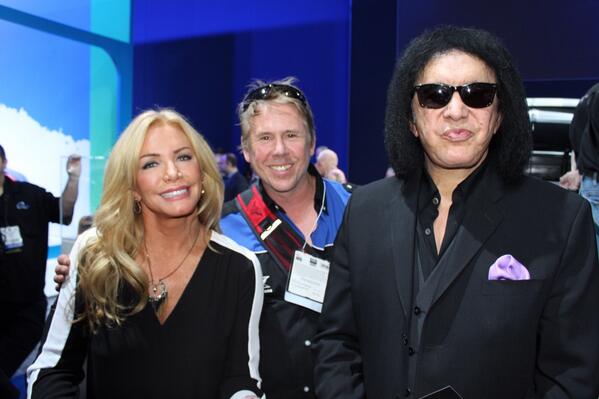 VRXsimulators's tweet image. How cool was the @SEMASHOW last week you ask ? Where else would we meet @genesimmons &amp;amp; his lovely @shannonleetweed !