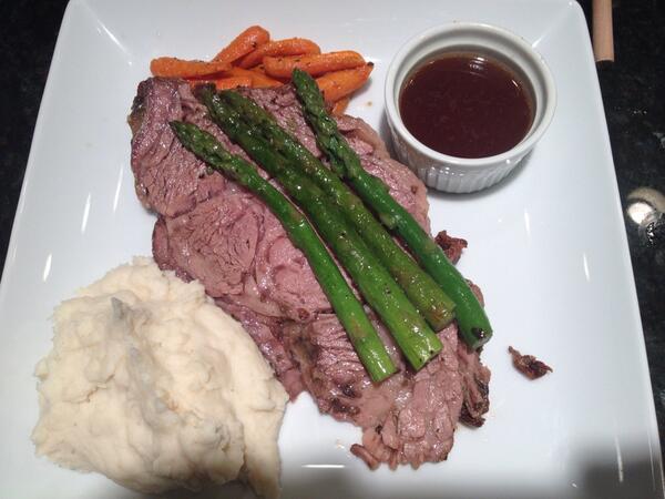 KimAndEllory's tweet image. For @TomKief