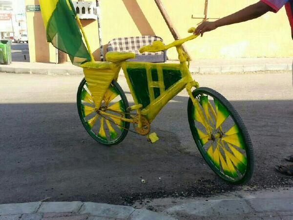 BenNasser84's tweet photo. حتى هذا ما سلم من التلوين ‹☺› عشق الالوان السيباوي *☺* http://t.co/Pz0dik3hcO