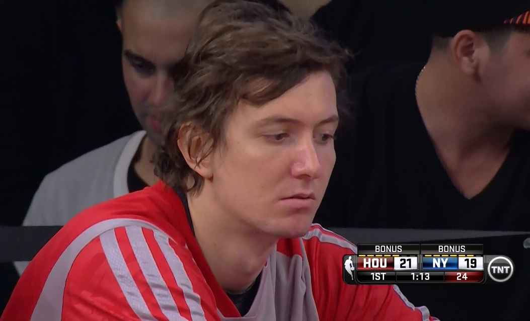 BZE5fUiCAAAli5C.png:large