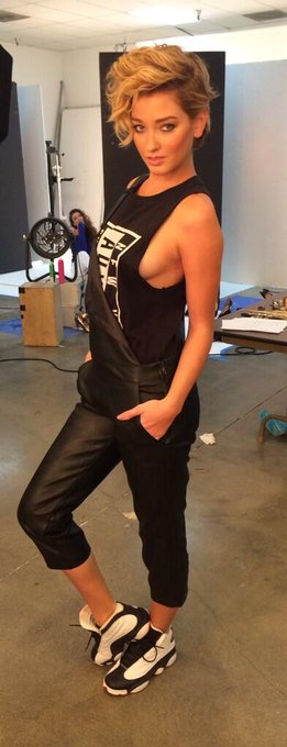 Heather Depriest’s pics and videos