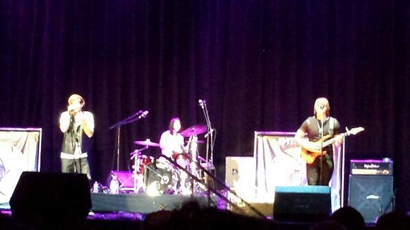EOU_ESE's tweet photo. @SymmetrytheBand is rocking @thenacawst ! http://t.co/KPjAkuEwZw