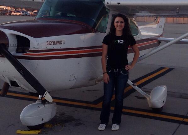 ToddWeller2's tweet image. Beautiful night for an introductory flight. Great job Emilie!! #flightinstruction