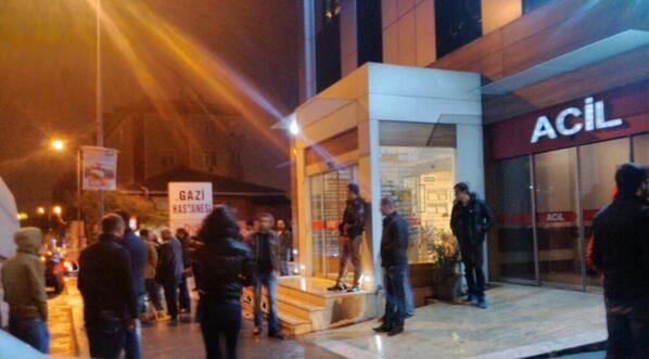 Hastane önünden gelen görüntü. #GazideNelerOluyor