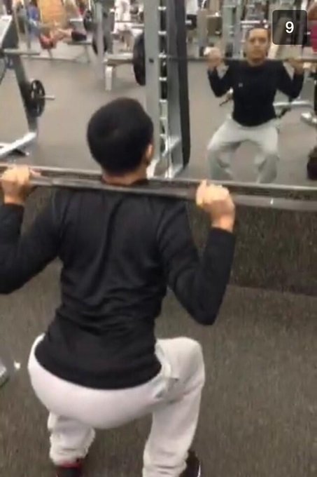 Watch Eric B.'s leaked NSFW photo on TwXstars