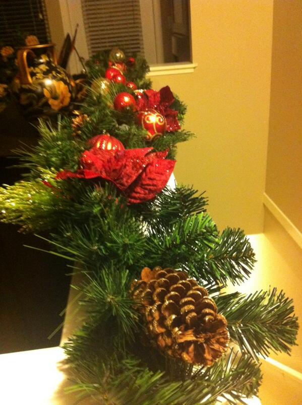 blakepeloquin's tweet image. I came home to this! #ithasstarted #christmastime