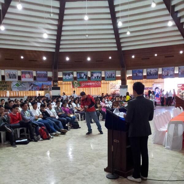 JayL_Aquino's tweet image. Mr. Christopher Lao - "Anti-Cyber Bullying &amp;amp; Cybercrime Law." @iamchrislao #2LaBS