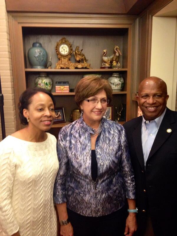 _acw2011's tweet image. The Council on Aging-Taste of Baton Rouge fundraiser was wonderful! Kudos to Tasha, COA staff and board members!