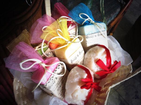 soapscrub's tweet photo. See you this weekend Nov. 16 &amp; 17 at the Italian Bazaar at the Filinvest Tent, Alabang and get our Christmas packs! http://t.co/RO2ZZFgka3