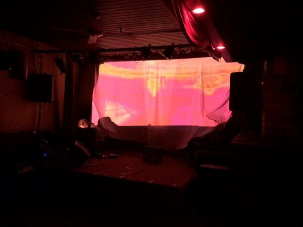 JugularCuts's tweet photo. Pronoun is shredding our eardrumz!! Wow http://t.co/RyShnLiKVp