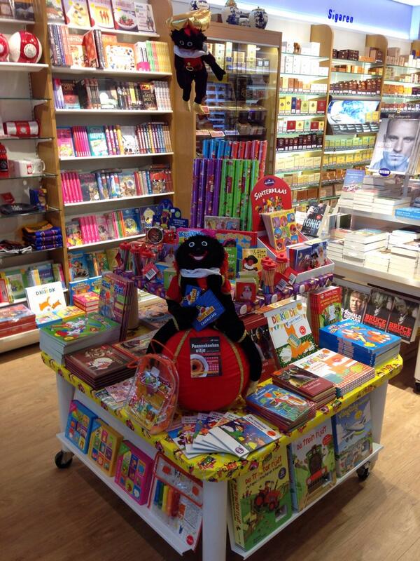 Pietentafel staat klaar bij #Primerakoopmans #Diemencentrum #sinterklaasfeest