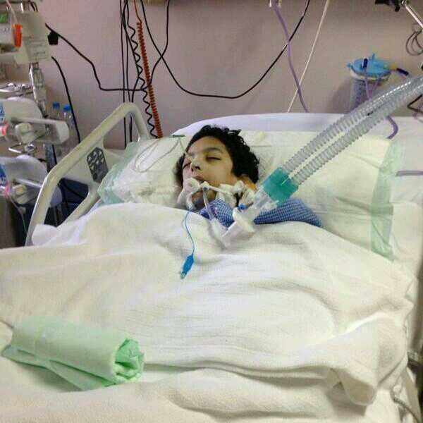 ii_KLay's tweet photo. هذا غسان توفى صباح اليوم بعد معاناة مع الشلل الرباعي بسبب خطأ طبي .. الله يرحمه :( ! http://t.co/KUMwFmbWBZ