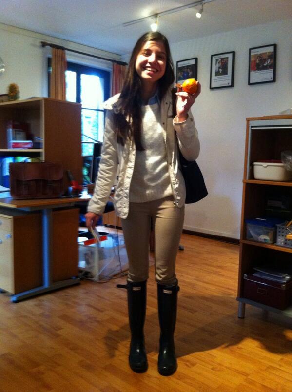 10thGradeTASIS's tweet photo. Friday special: what kind of sweater is that?!? #sentbacktochange #nofilter http://t.co/pQoyXBoLnd