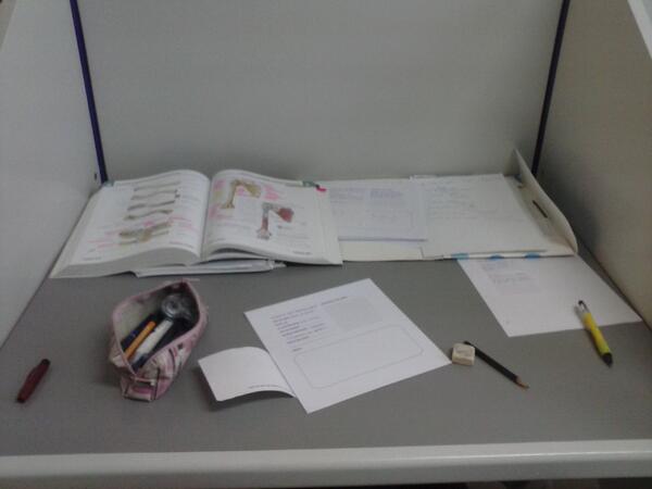 andrea_veli8's tweet image. Mañanita de biblioteca #TimeStudy