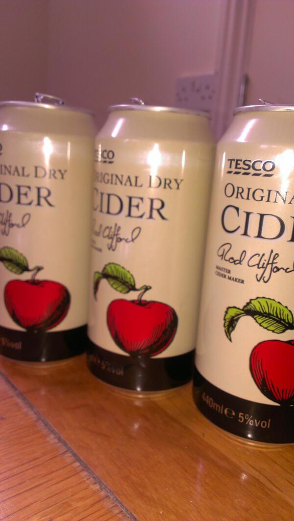 _UniStudent's tweet image. Another big one last night. #heavynight #thethreemuskabeers