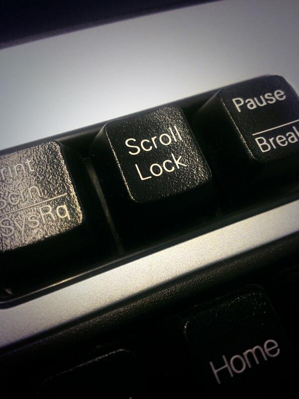 aaannemette's tweet image. Jeg har aldrig lagt mærke til #scrolllock, før jeg kom til at trykke på den, da jeg rengjorde mit tastatur
