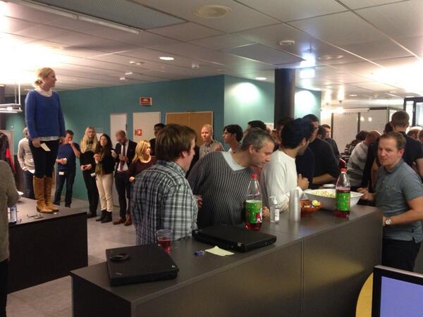 comoyocom's tweet image. Friday snacks and sharing cool stuff going on in the teams at Comoyo/@TelenorDigital!