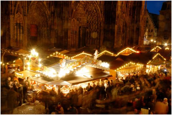 Hi! 7th and 8th of December : Welcome trip to Strasbourg (Christmas market) Follow us on Twitter for more info soon !
