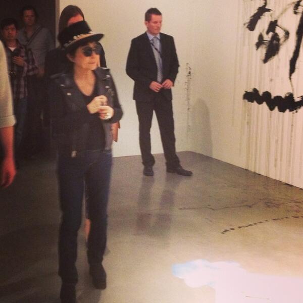 EngineerLight's tweet image. #LightEngineering up close with #YOKO #SummerOfYoko #activist #artist #PEACE