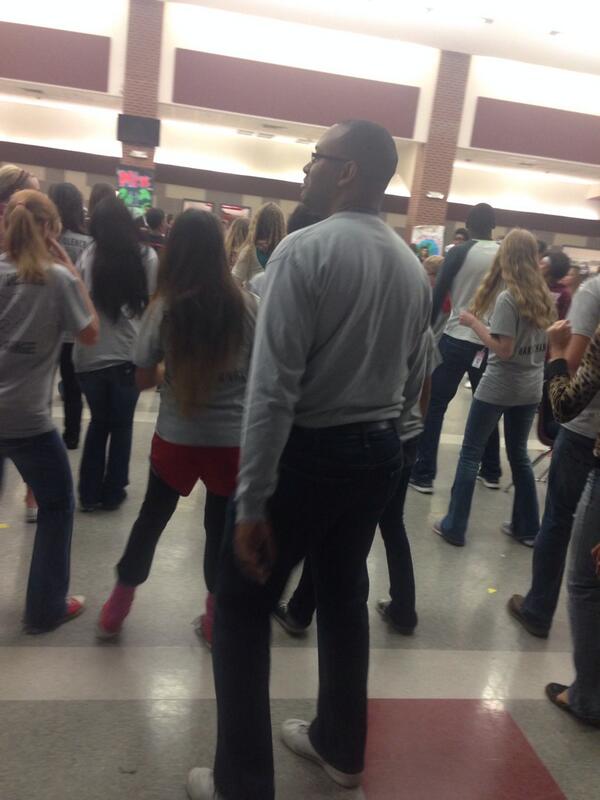 RHS Mix It Up Day tweet media