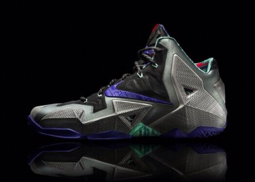 g30ffman's tweet photo. Nike LeBron 11 - Terracotta Warrior  release on 11/27/2013 for $200 via @KicksOnFire #KoFapp http://t.co/qtQx3CIHRB