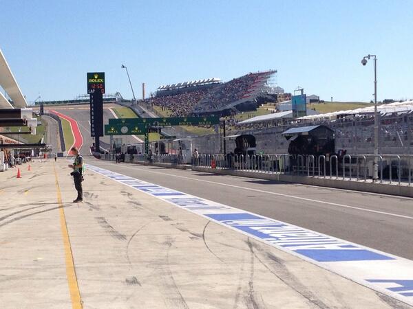 Por ahora, luce el ...