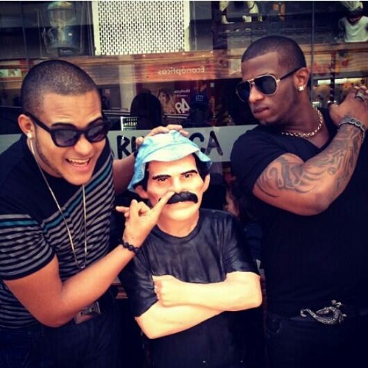 victor_gorra's tweet photo. Siempre Feliz De La Vida http://t.co/ySYTvTVtGI