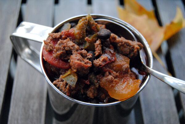 WestonBrands's tweet image. Smoked Elk Chili #Recipe blog.westonproducts.com/2013/11/Smoked… #FoodFriday #EatWhatYouHunt #HuntHarvestEat