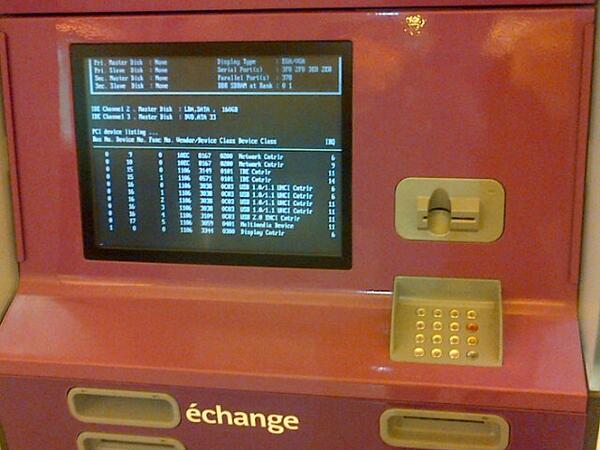 GHonyme's tweet image. Après une nuit de ctf à la gare de grenoble #Grehack