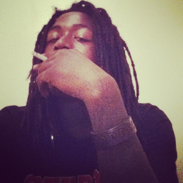 Koolin Grinding.....I Say Fuck Dem Other Niggas I Go It With My Team We All Grind We All Shine Fuck Ah Part Time