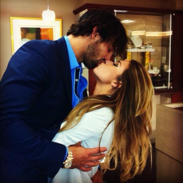 OhHelloQuotes's tweet image. #RT for a 💗 like Eric&amp;amp;Jessie