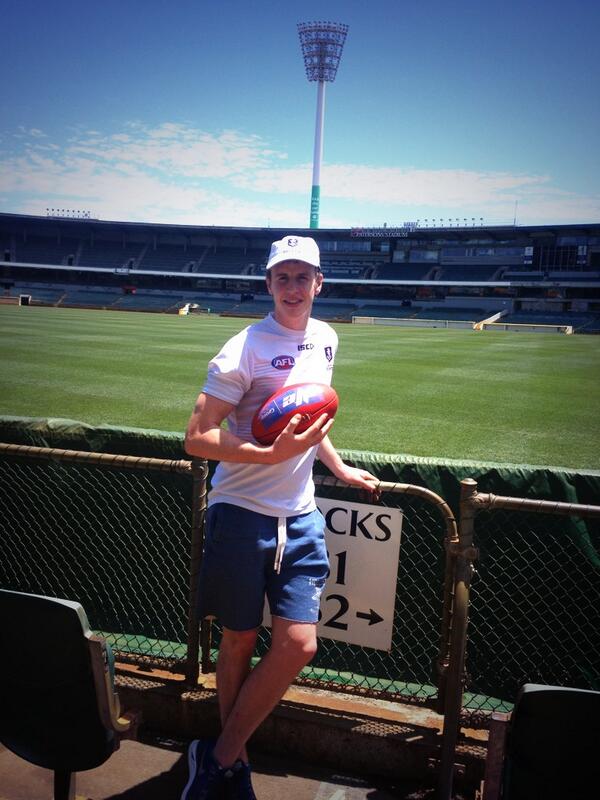 SeanHurleyy's tweet photo. I could get used to this #FremantleFc #BlueSkies #Perth http://t.co/bRxRuhmmWt