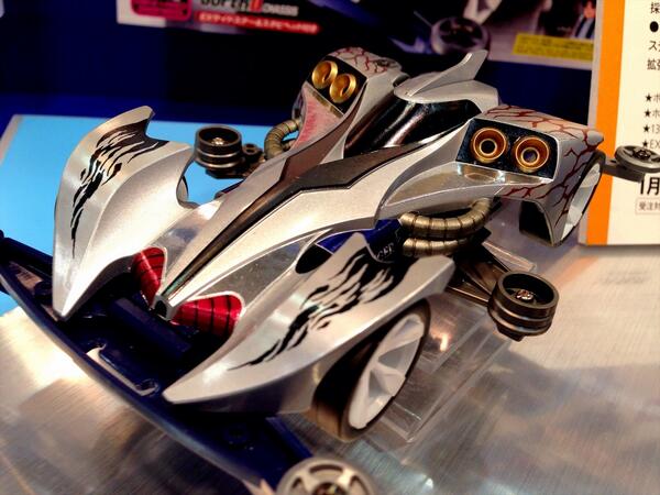 ミニ四駆新製品 レイスティンガー プレミアム （スーパーIIシャーシ