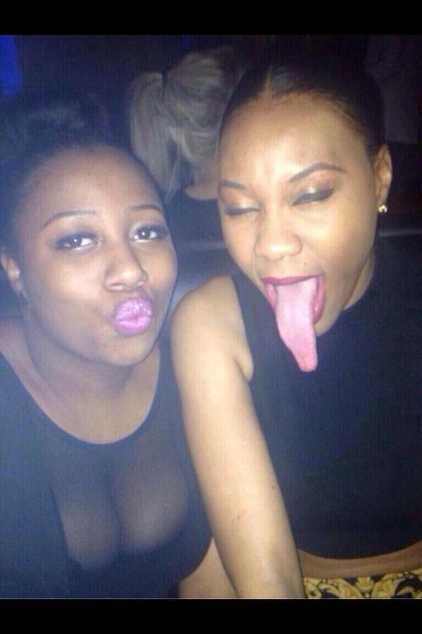 MissManda__'s tweet photo. “@Druave_: “@Iamtayjon: She can suck my dick from down the street. http://t.co/yknVNmcnK4”😩😂😂😂😂”😂😭😂😭😂😭