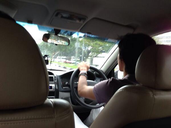 ryanpushpam's tweet image. I&apos;m my parents own private chauffeur for their anniversary today. #WeekendJob