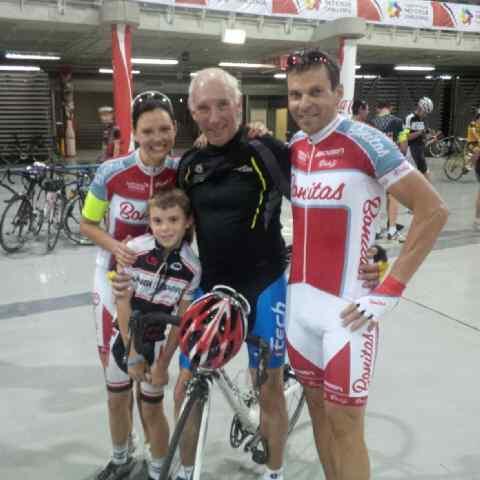 jackielange's tweet image. Tyler recons @PhilLiggett is the coolest guy in cycling #CCtwitterride